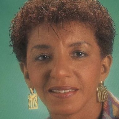Leci Brandão