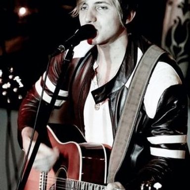 Lee MacDougall
