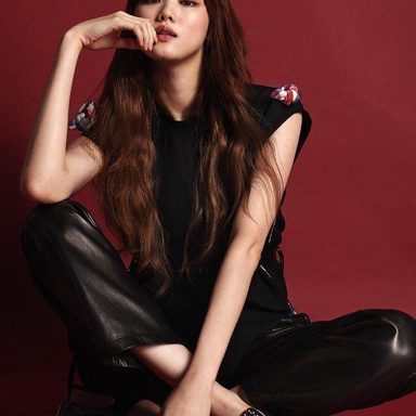 Lee Sung Kyung