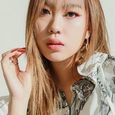 Lee Young Ji