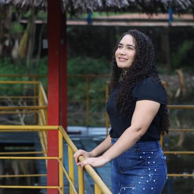 Leiane Aquino