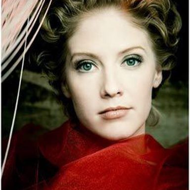 Leigh Nash