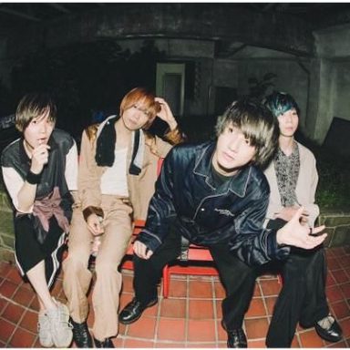Lenny Code Fiction photo 17