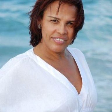 Leny Caldas