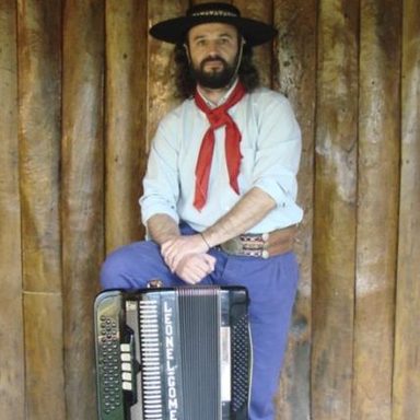 Leonel Gomez