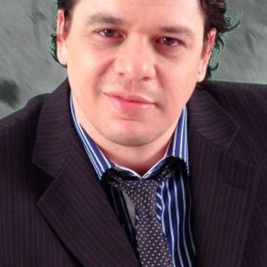 Lelo Andrades