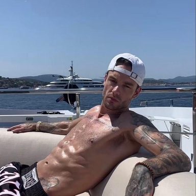 Liam Payne photo 12