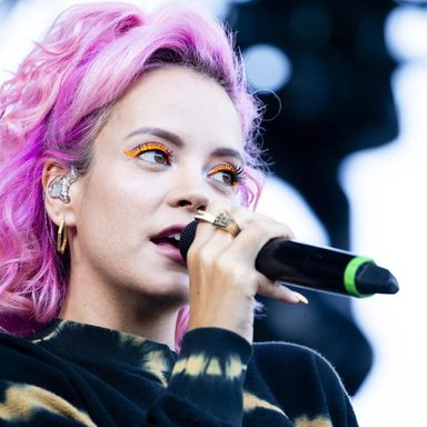 Lily Allen photo 27