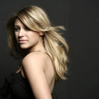 Linda Teodosiu photo 10