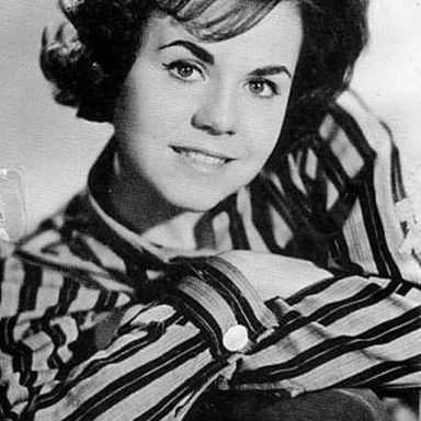 Linda Scott