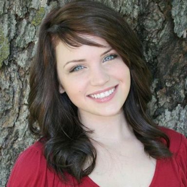 Lindsay Pearce