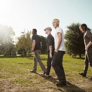 Lifehouse photo 11