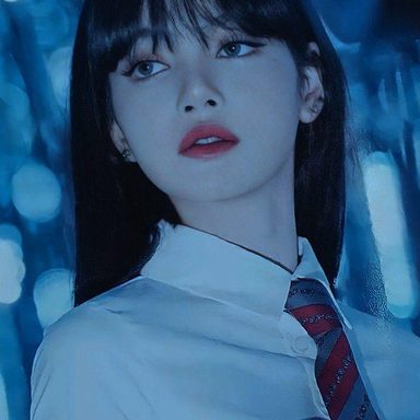 LISA (BLACKPINK) photo 28