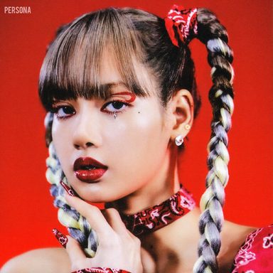 LISA (BLACKPINK) photo 59