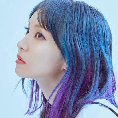 LiSA photo 23