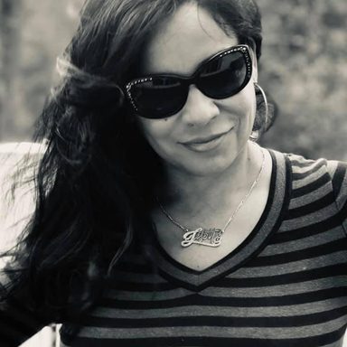 Lisette Melendez photo 9