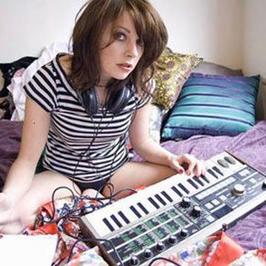 Little Boots photo 19