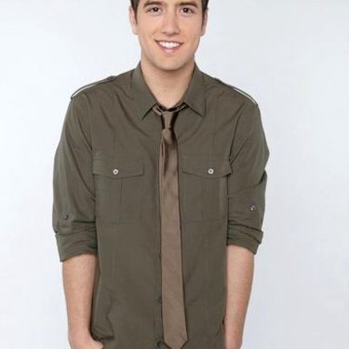 Logan Henderson photo 9