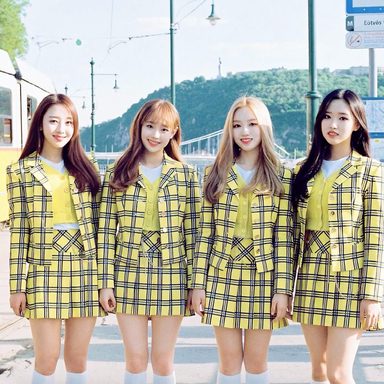 LOONA photo 28
