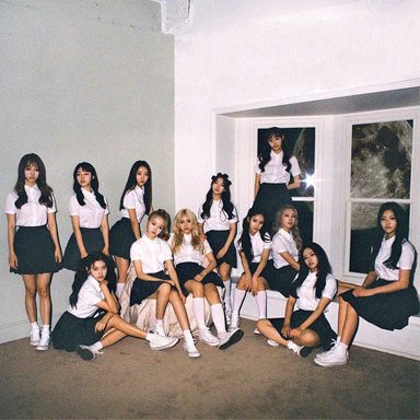 LOONA photo 52