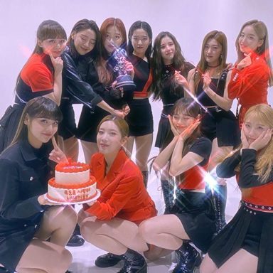 LOONA photo 14