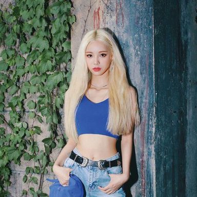 LOONA photo 46