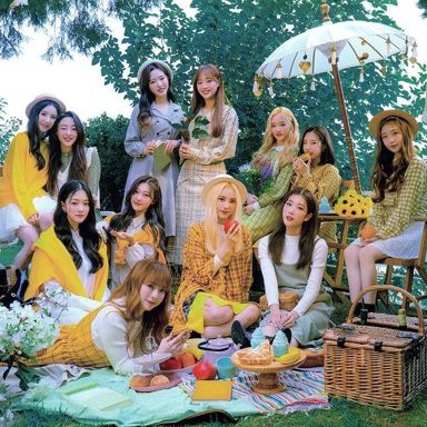 LOONA photo 13