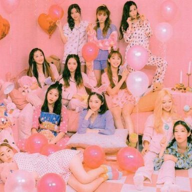 LOONA photo 15