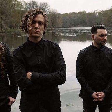 Lorna Shore