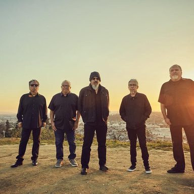 Los Lobos