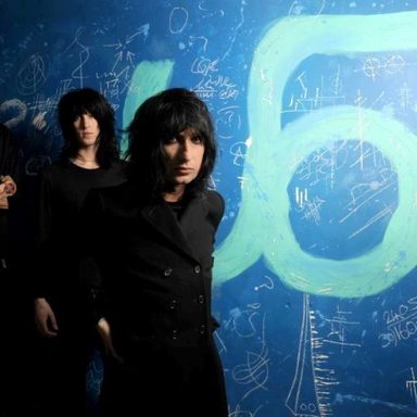 Lostalone photo 13