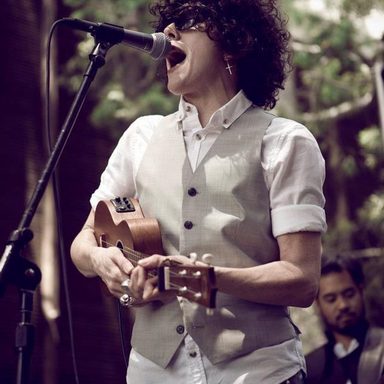 LP photo 30