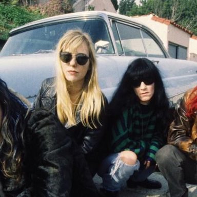 L7 photo 11