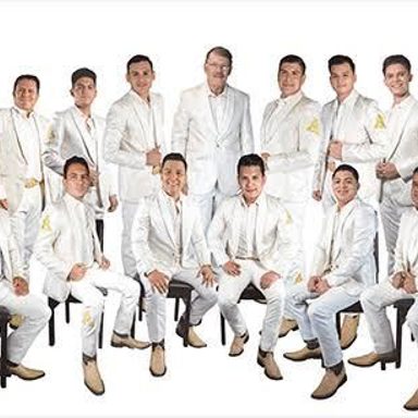 La Arrolladora Banda El Limon
