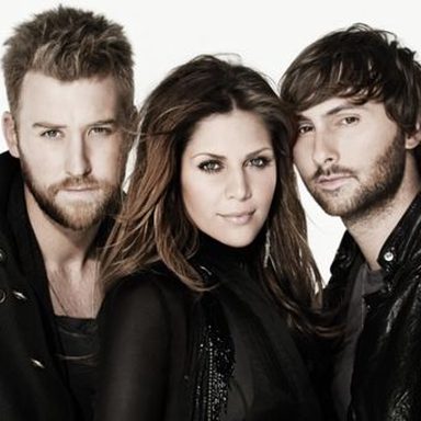 Lady A photo 27