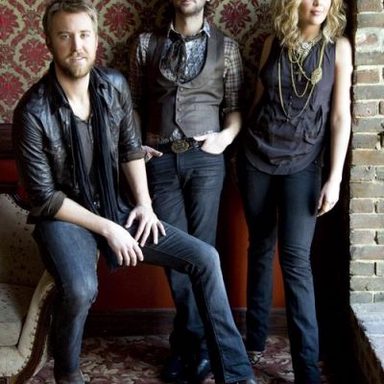 Lady A photo 26