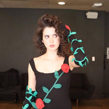 Laura Marano photo 30