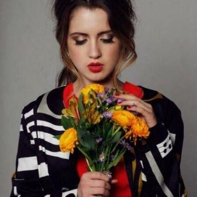 Laura Marano photo 160
