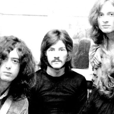 Led Zeppelin photo 33