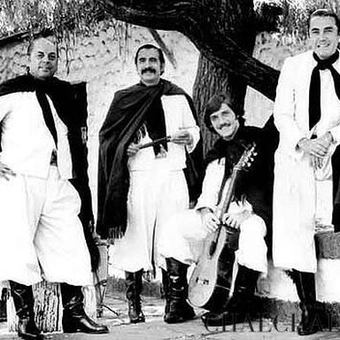 Los Chalchaleros