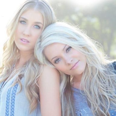 Maddie & Tae