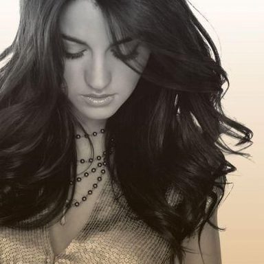 Maite Perroni photo 28