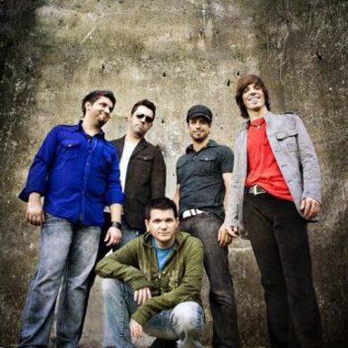 Manic Bloom