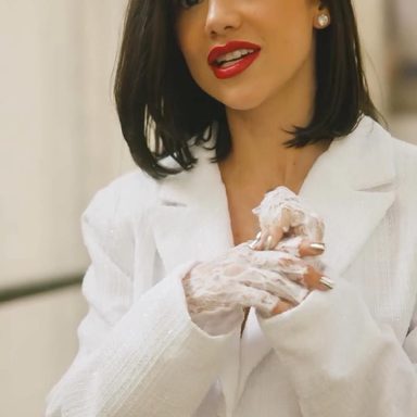 Manu Gavassi photo 37