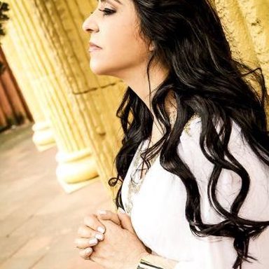 Mara Lima photo 11
