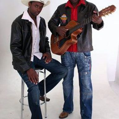 Marcos Vinicius & Marcio