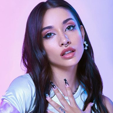 Maria Becerra photo 11