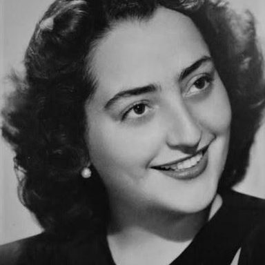 Maria Elena Valdelamar