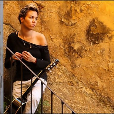 Maria Gadú photo 50