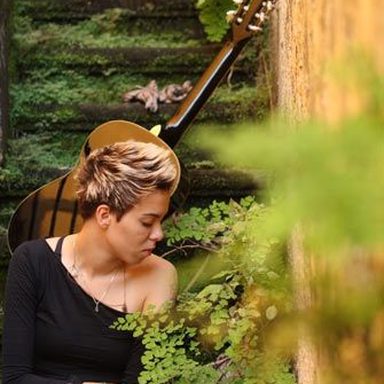 Maria Gadú photo 43